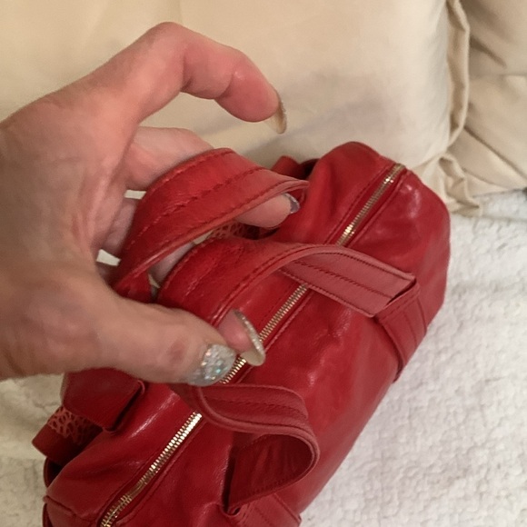 Glove, leather satchel - Picture 9 of 12